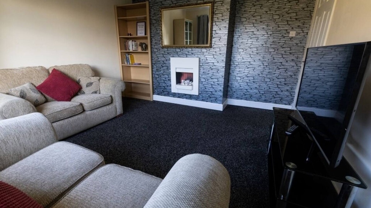 Thornaby On Tees House | Charming 3-bedroom house with WiFi and free parking within compound in Thornaby