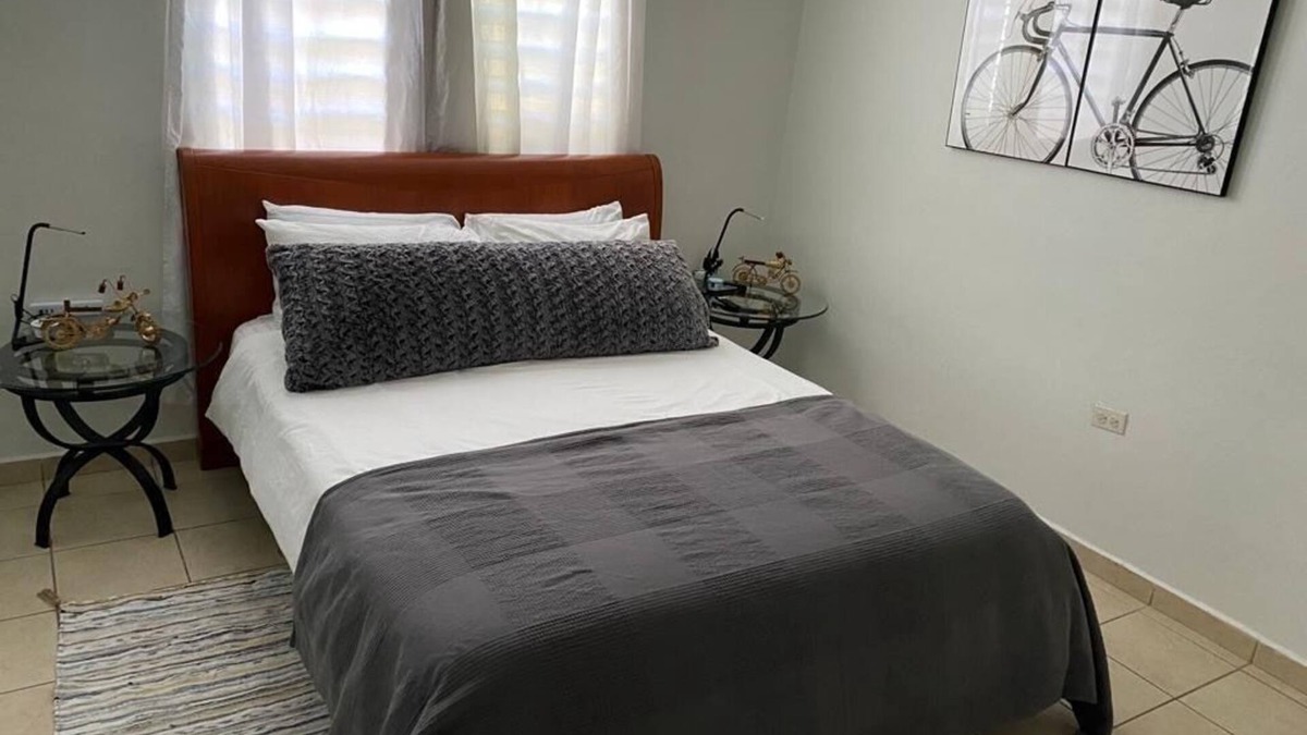 Guayama House | Charming 3-bedroom house with WiFi and AC in lovely Guayama
