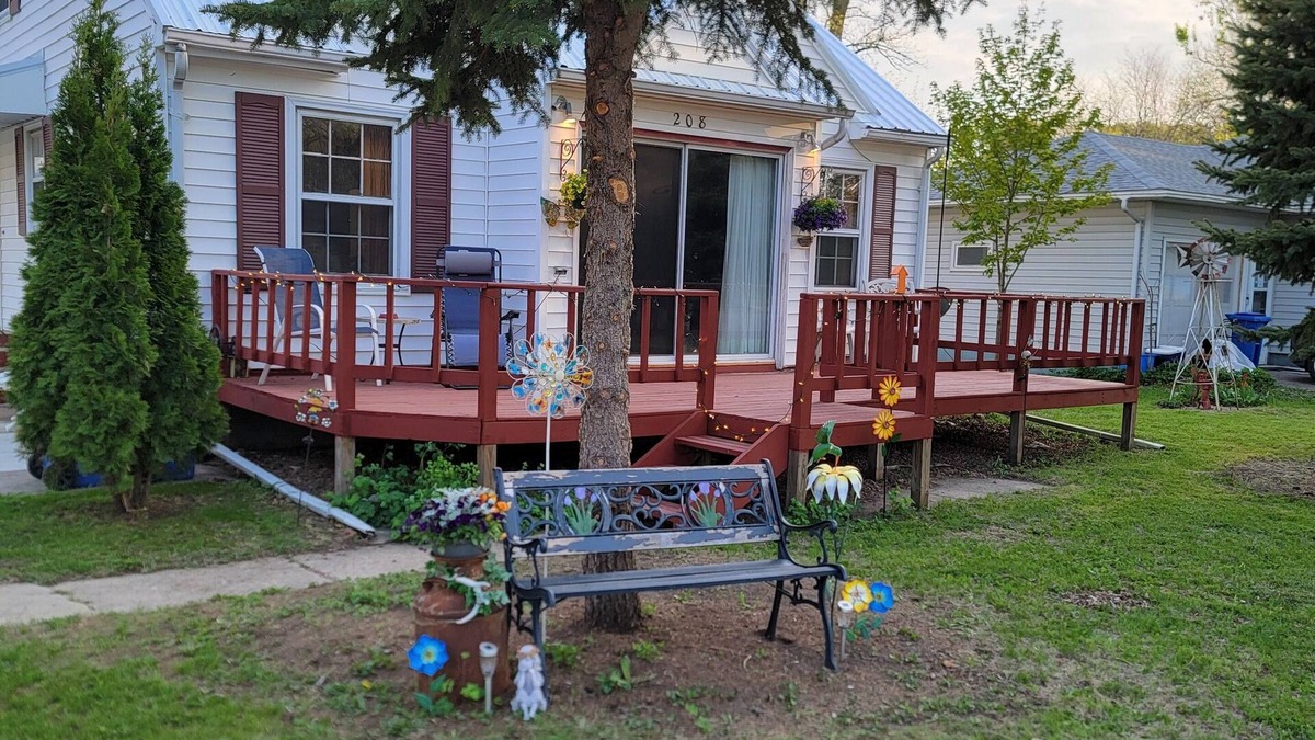 Hardwick House | Charming 3-bedroom house with AC, WiFi in pleasant Hardwick