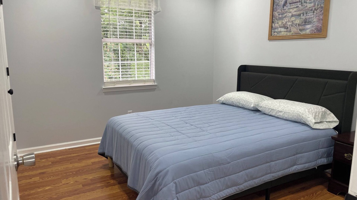 Ringgold House | Charming 3-bedroom house with WiFi and AC in Ringgold