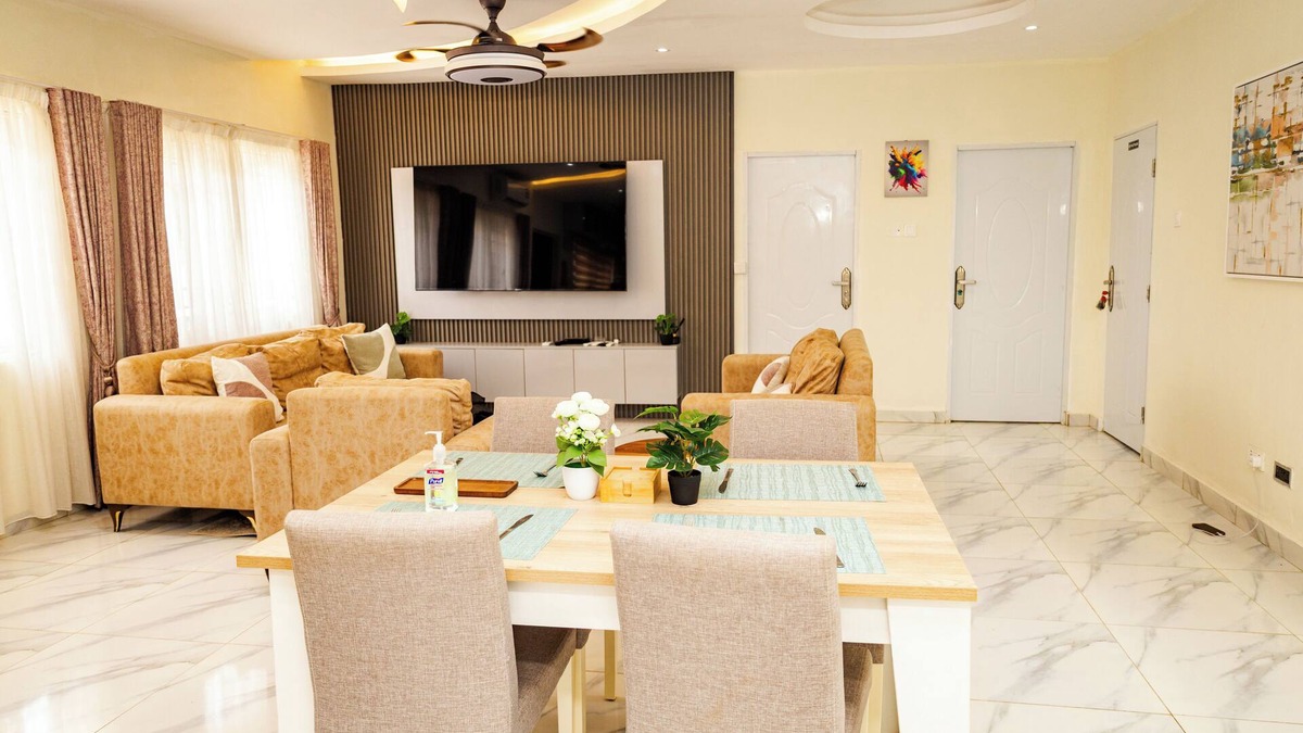 Kweiman House | Charming 3-bedroom house in enchanting Kweiman-Danfa in a secure community