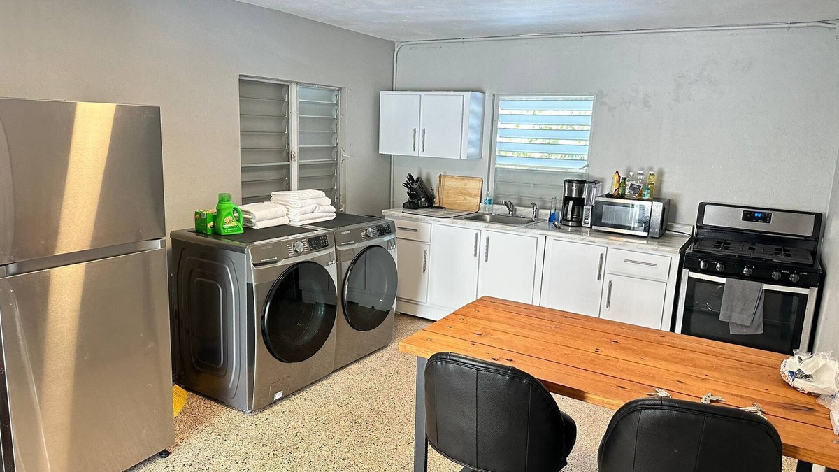 San Antonio House | Charming 3-bedroom house in Dorado with AC, WiFi. Enjoy your stay