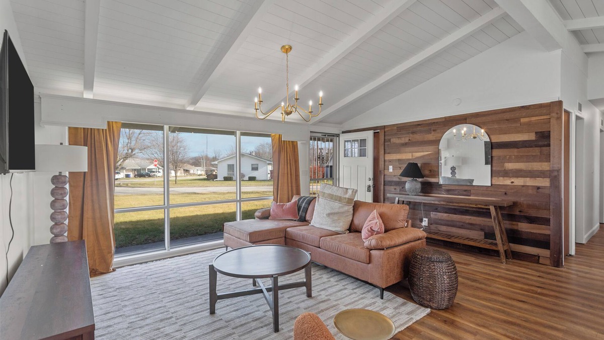 Kokomo House | Charming 3-bedroom house south Kokomo