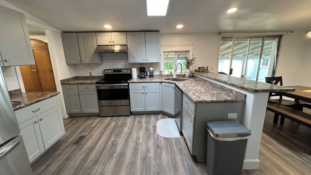 Ryderwood House | Charming 3-bedroom house near Toledo Wa