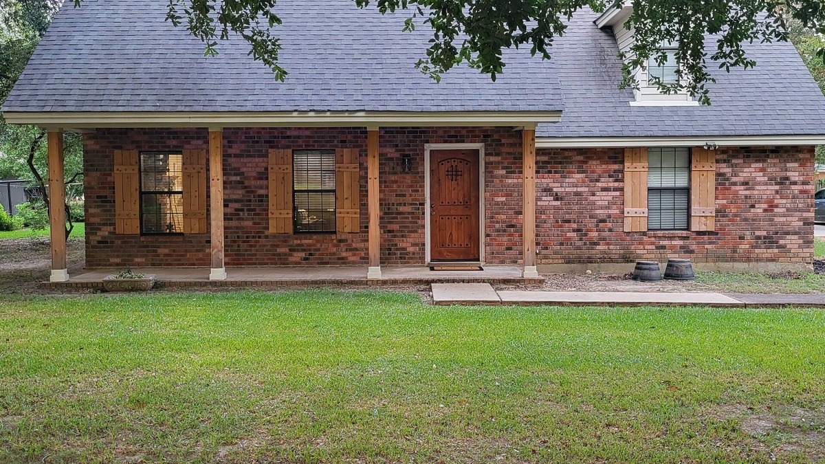 Wisner House | Charming 3-bedroom house in enchanting Wisner with WiFi, AC