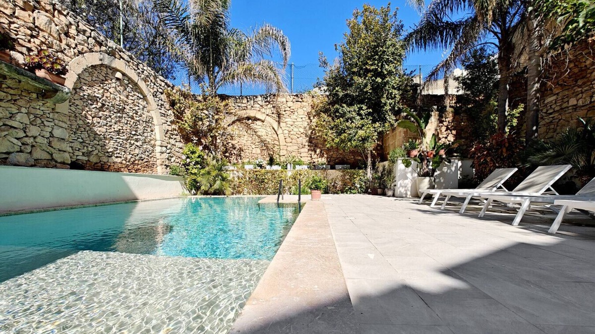 Birkirkara House | Charming 3-Bedroom Home with Pool & Outdoor Area in Birkirkara, Malta