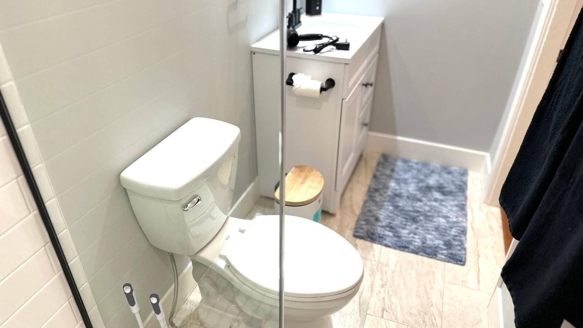 Framingham House | Charming 3-bedroom townhome with AC and WiFi in Framingham
