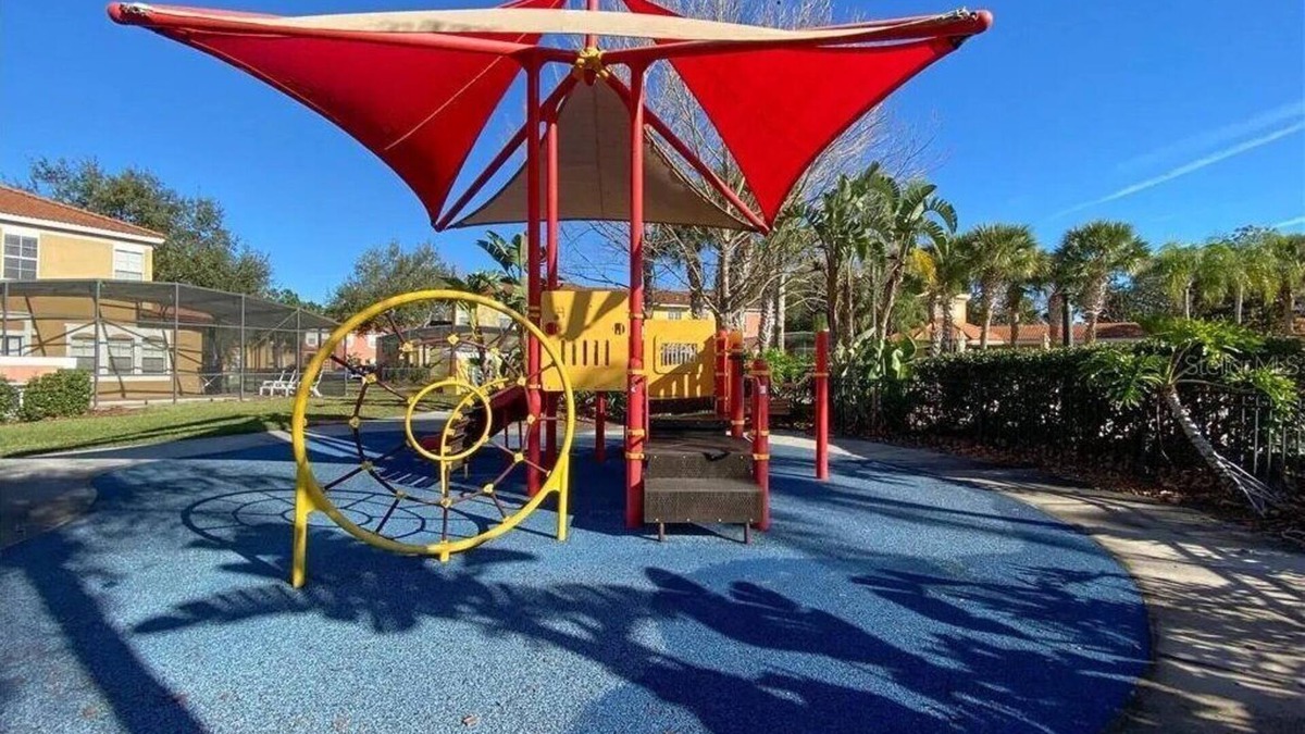Sunset Lakes House | Charming 3-bedroom townhome in Kissimmee Hot Tub free