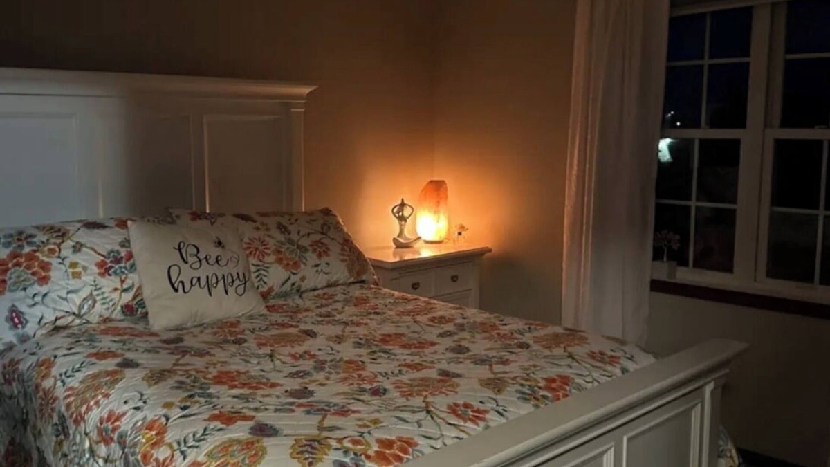 Cashton House | Charming 3-bedroom townhome with WiFi, AC in adorable Cashton