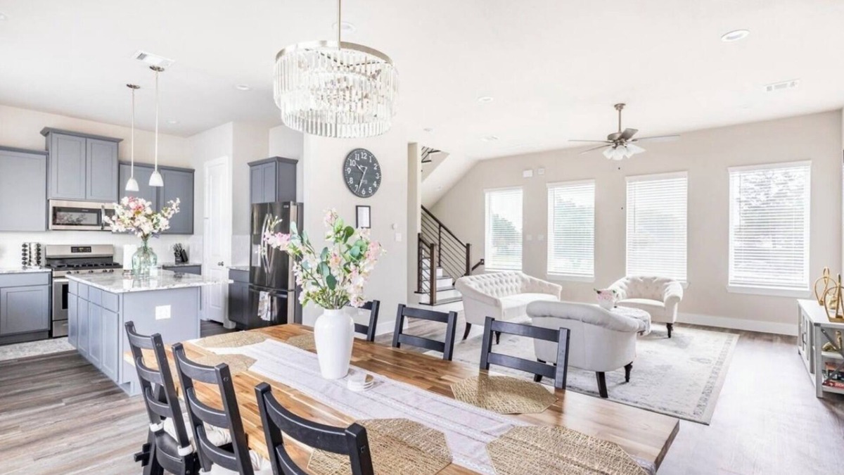 Spring Branch East House | Charming 3-bedroom townhome near the Galleria, with wifi in fabulous Houston