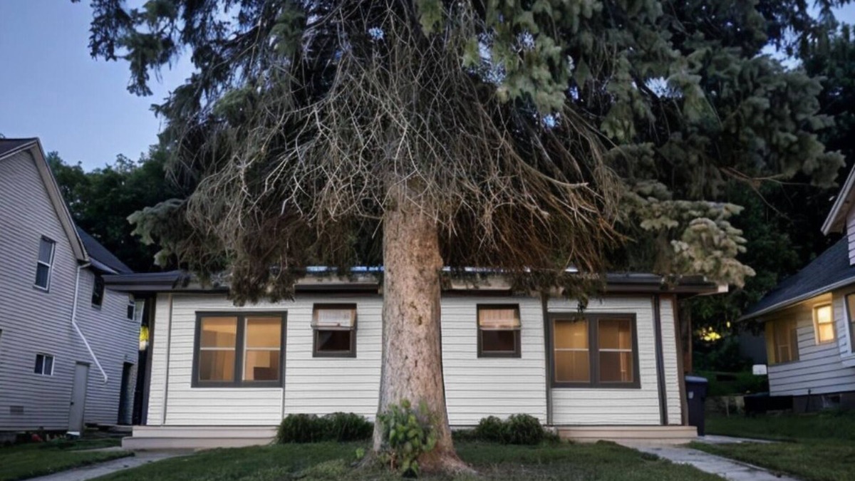 Mankato House | Charming 3-bedroom townhome with fitness room and AC in lovely Mankato