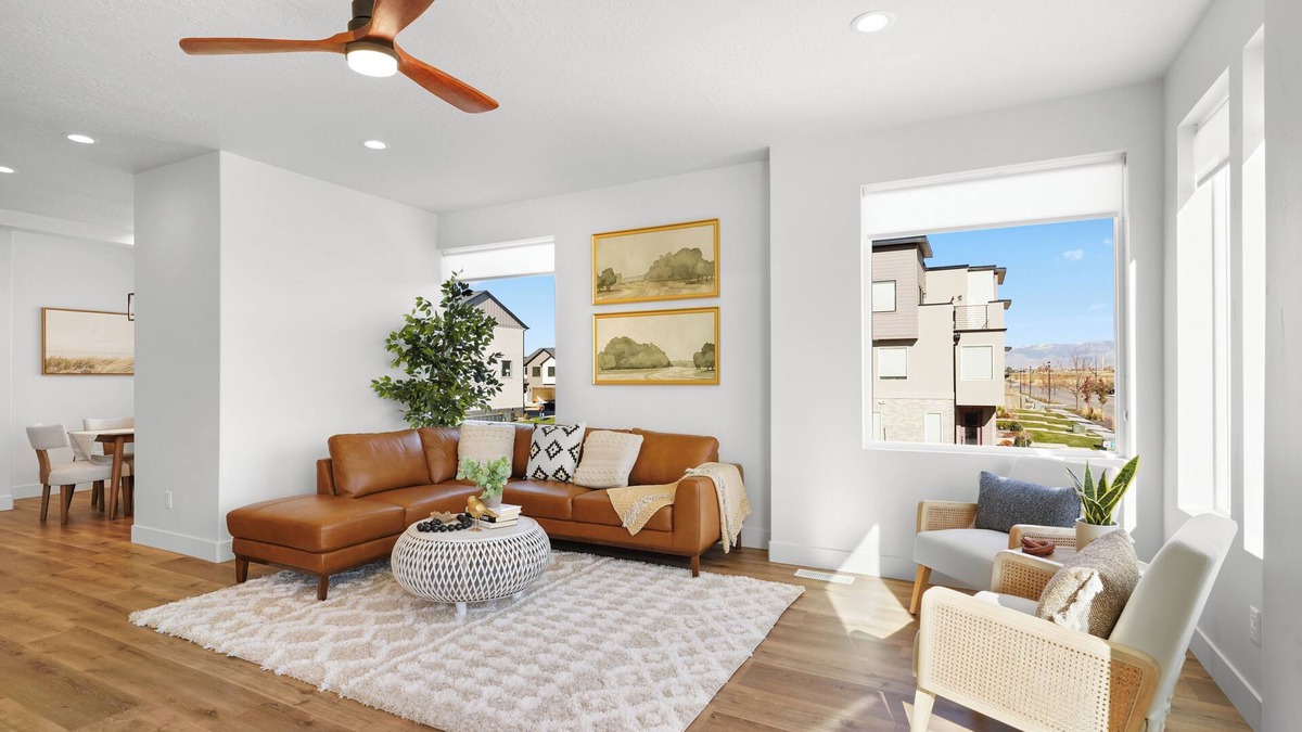 Spanish Fork House | Charming 3-bedroom townhome with WiFi, AC in lovely small community