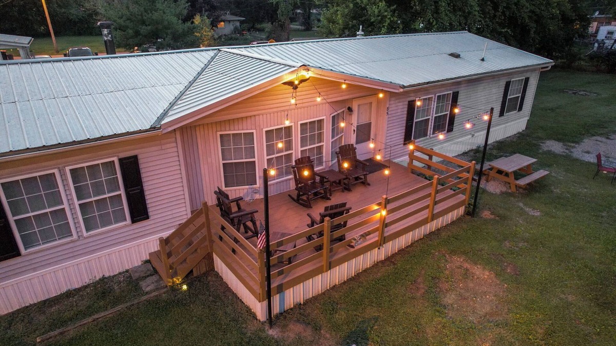 Buckeye Lake House | Charming 3-bedroom house in beautiful Buckeye Lake with Boat Dock available