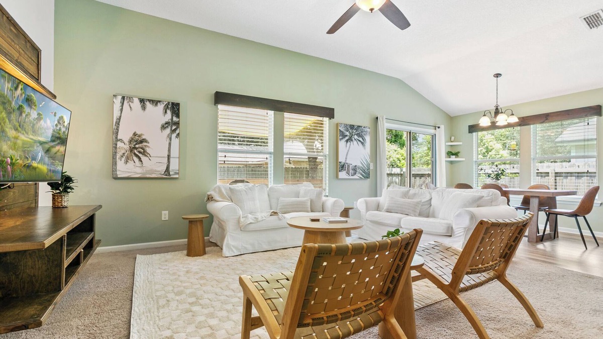 Beach Haven House | Charming 3-bedroom house in Jacksonville
