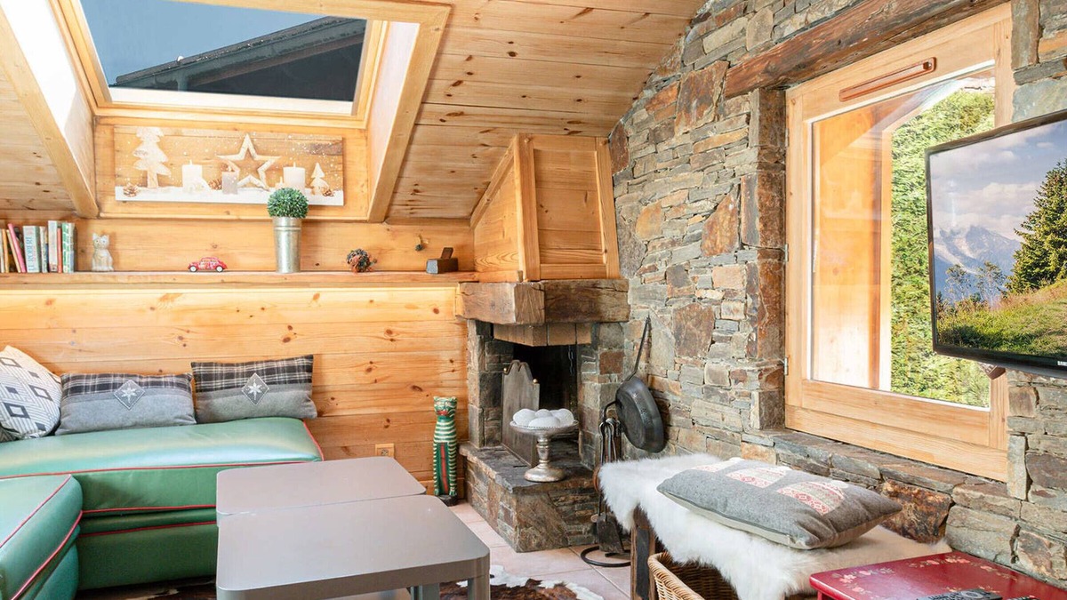 Les Praz-de-Chamonix Apartment | Charming 3-Star Duplex with Garden Terrace in Chamonix - Sleeps 4