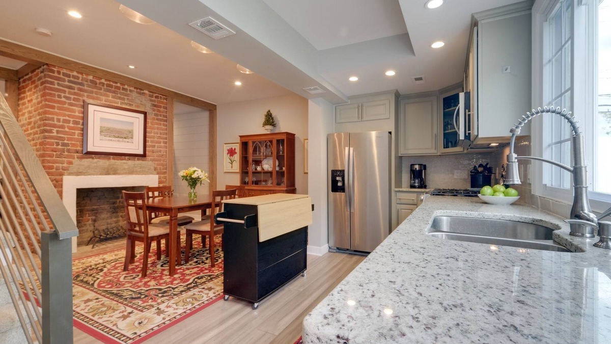 Old Town Fredericksburg House | Charming 3BR Home - Walk to Shops & Dining!