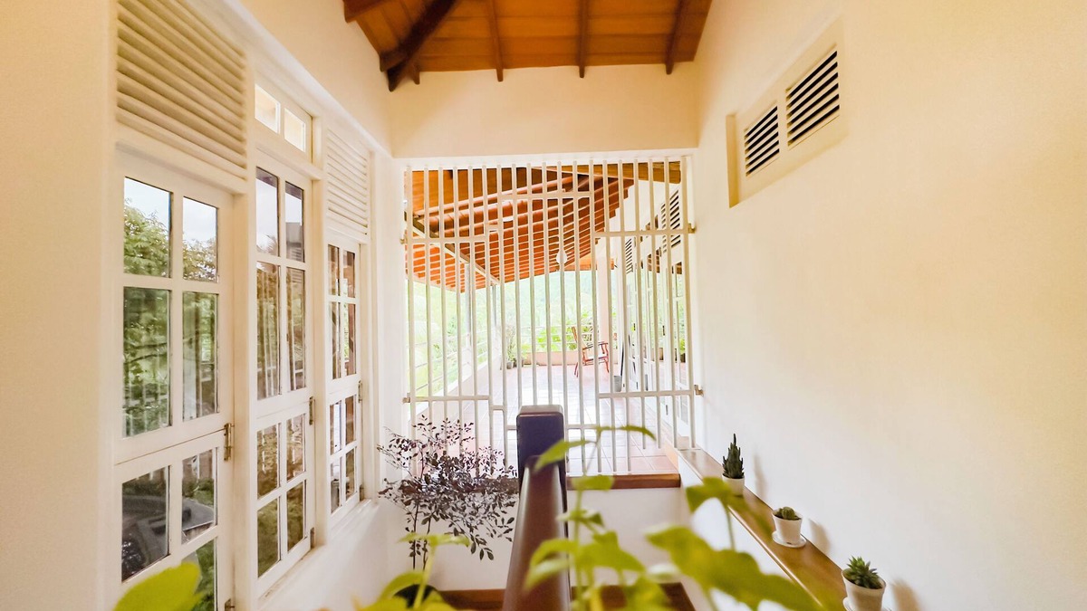 Kandy Bed & Breakfast | Charming 4-bedroom bed & breakfast in lovely Hindagala with WiFi, AC
