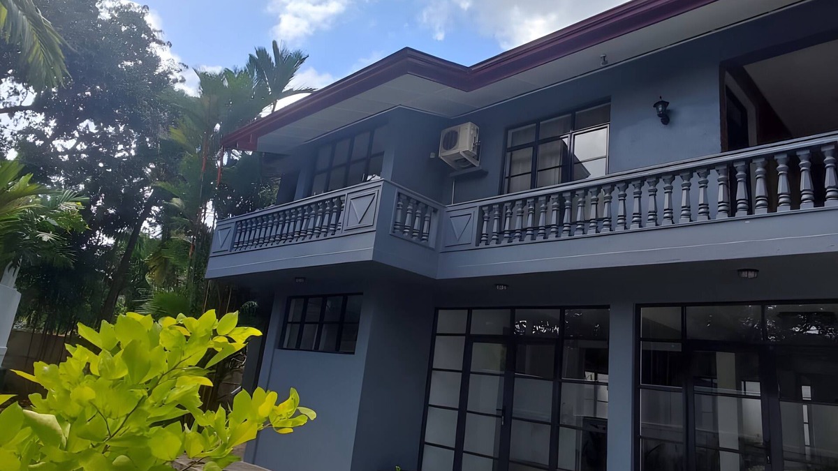 Kaduwela House | Charming 4-bedroom bungalow with plunge pool