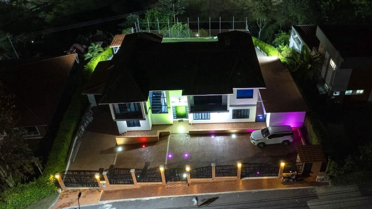 Pereira House | Charming 4-bedroom house with WiFi and AC in beautiful Tres Puertas