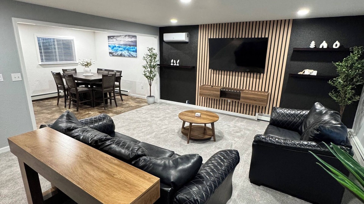 Wolf Point House | Charming 4-bedroom house with AC, WiFi in Wolf Point
