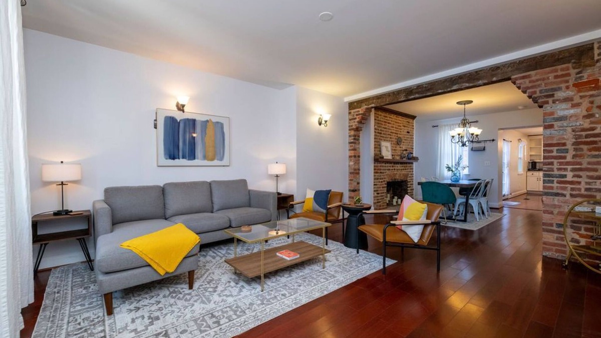 Fells Point House | Charming 4 bedroom home just steps to the water!