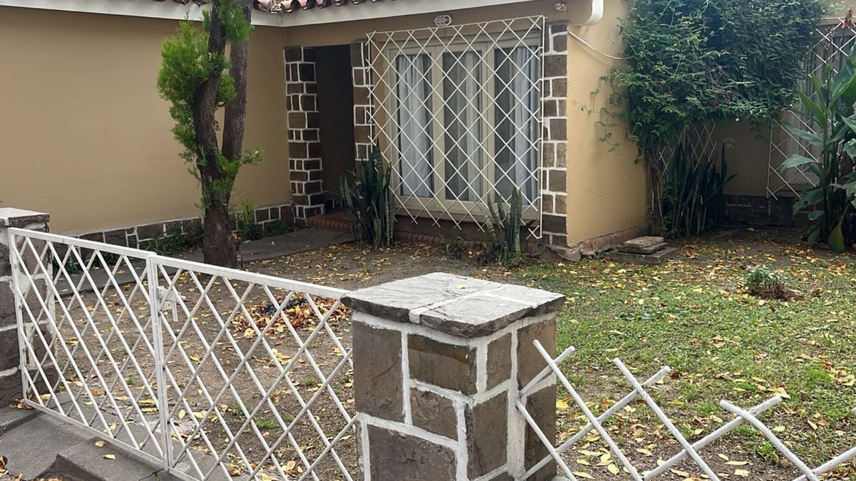 Salta House | Charming 4-bedroom house with AC and WiFi in brilliant Salta
