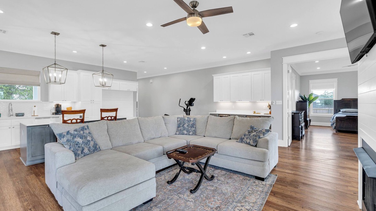 Arabi House | Charming 4-bedroom house with AC and WiFi in lovely Arabi