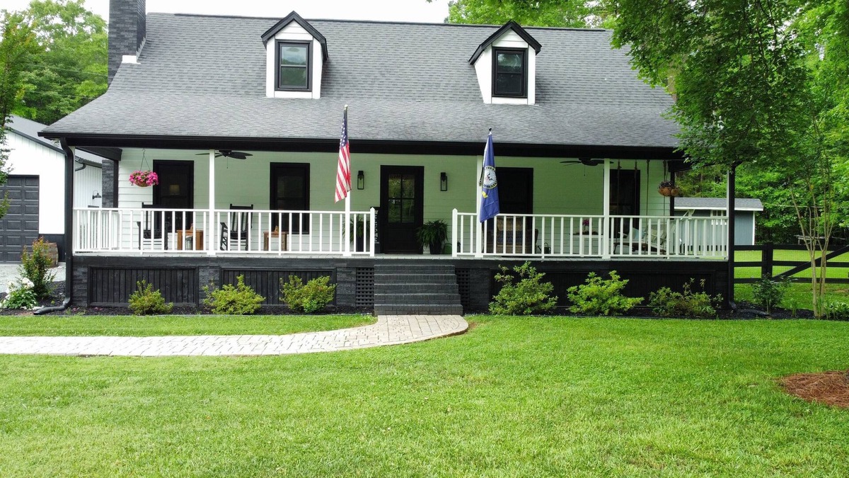 Fairview House | Charming 4-bedroom country home with waterfall and Gameroom in Indian Trail