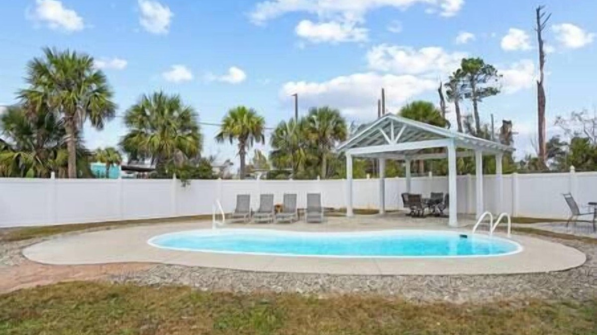 Port St. Joe House | Charming 4BD Beach House-Pet Friendly-Fenced in Pool-Fire Pit-Gorgeous Views!