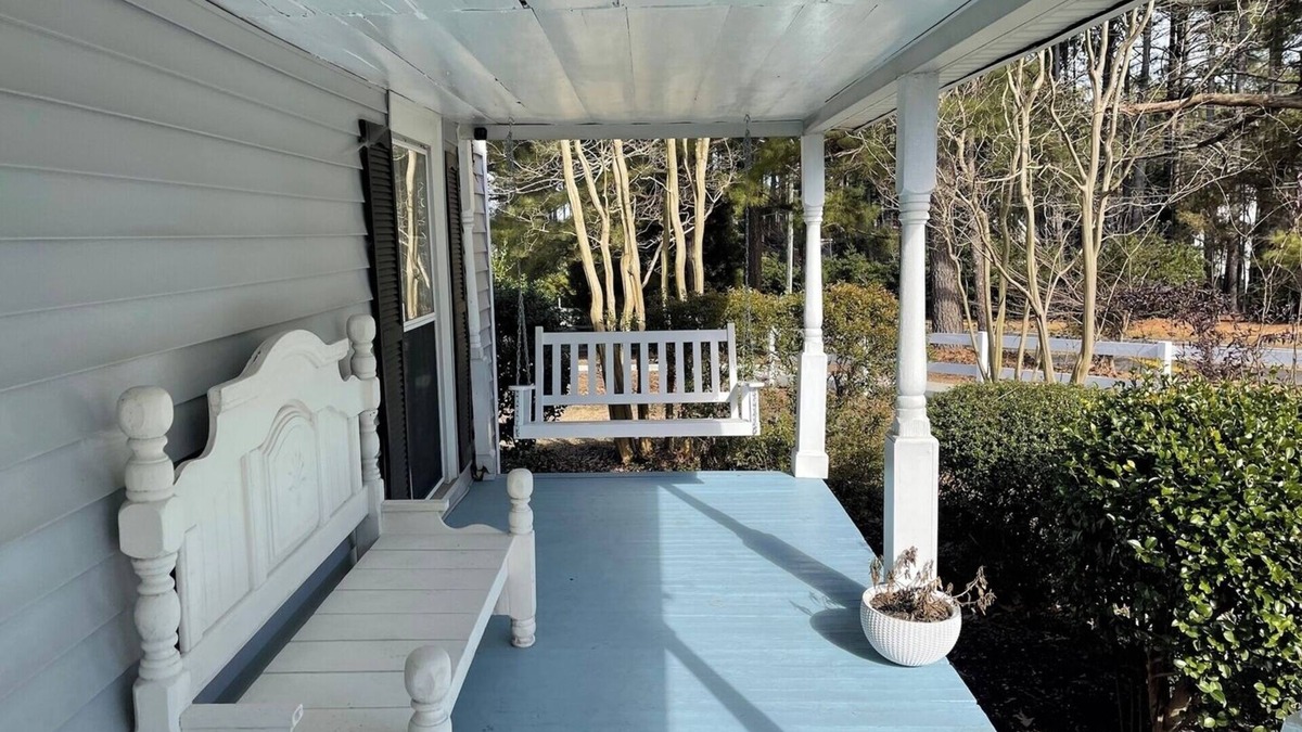 Apex Cottage | Charming 4BR Historic Home With Scenic Views