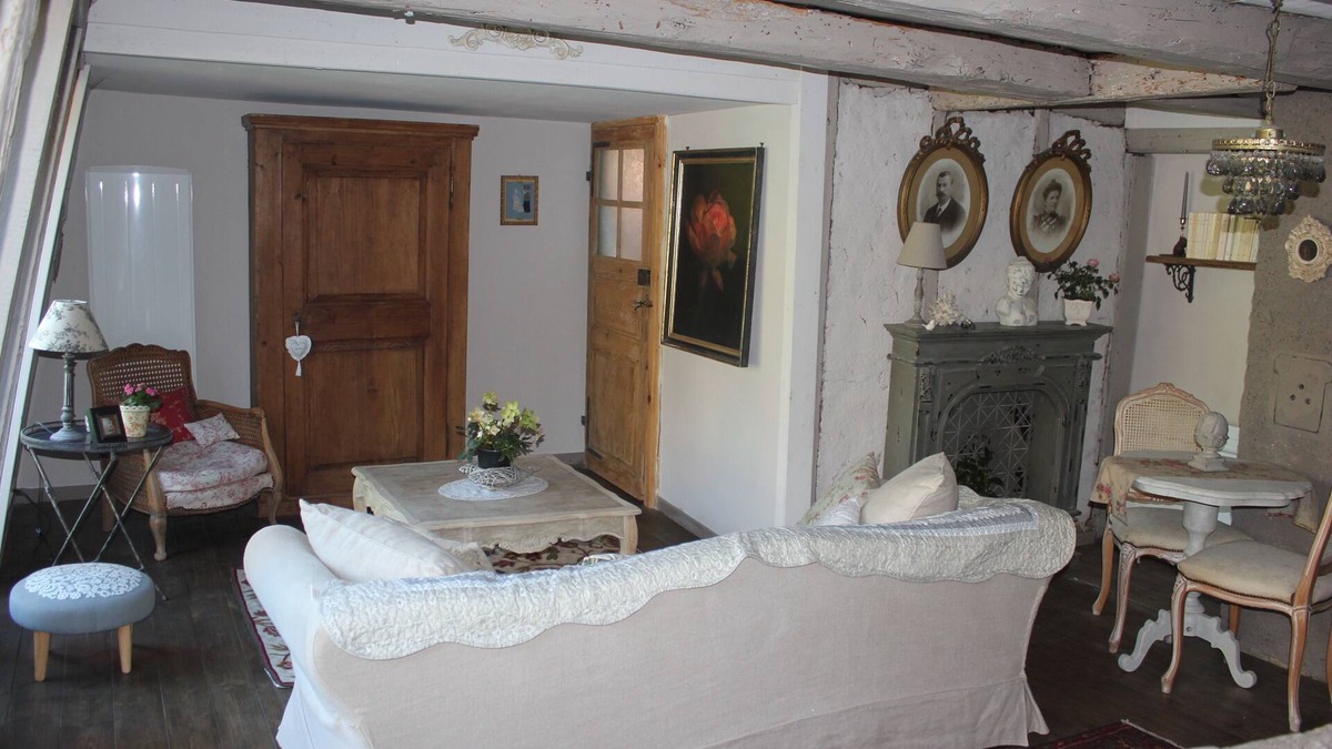 Kaysersberg-Vignoble Apartment | Charming 60 m2 guest suite in KAYSERSBERG (Bed&Breakfast formula)