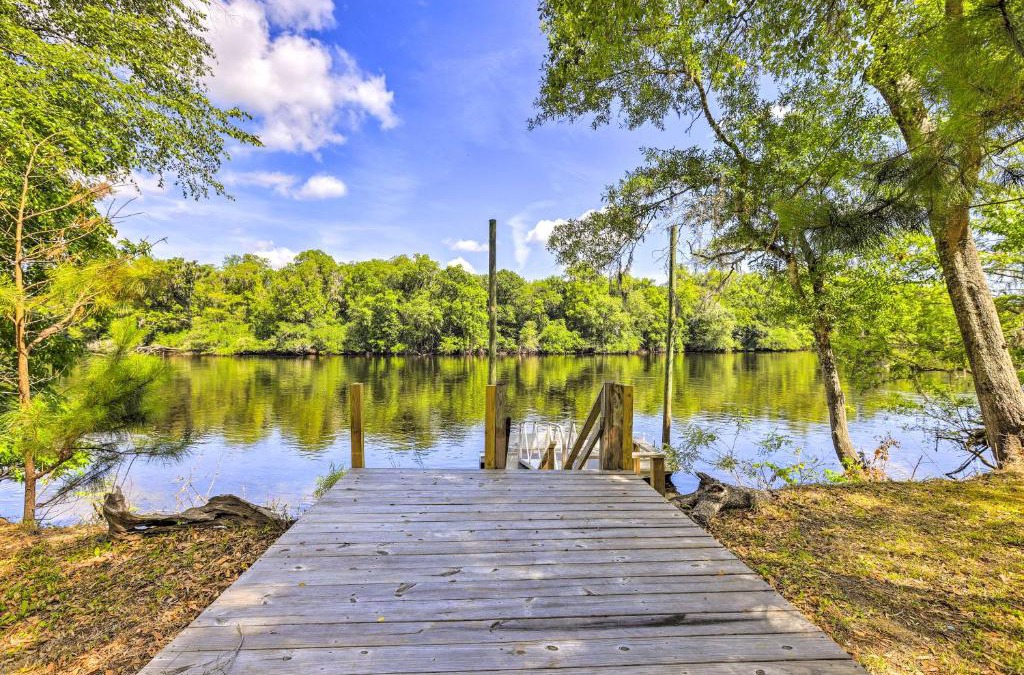 Bell House | Charming Abode with Dock on the Suwannee River
