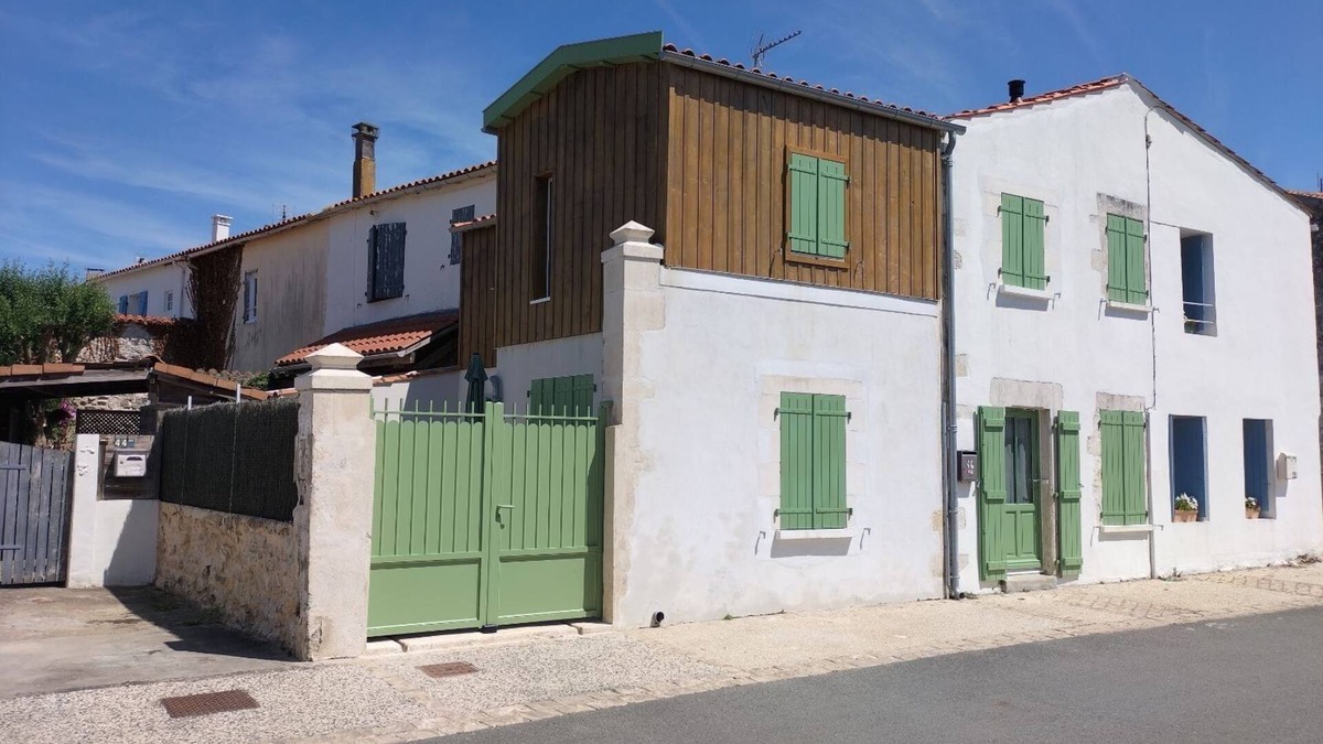 Nieul-sur-Mer House | Charming accommodation near La Rochelle and Île de Ré .500 m from the sea
