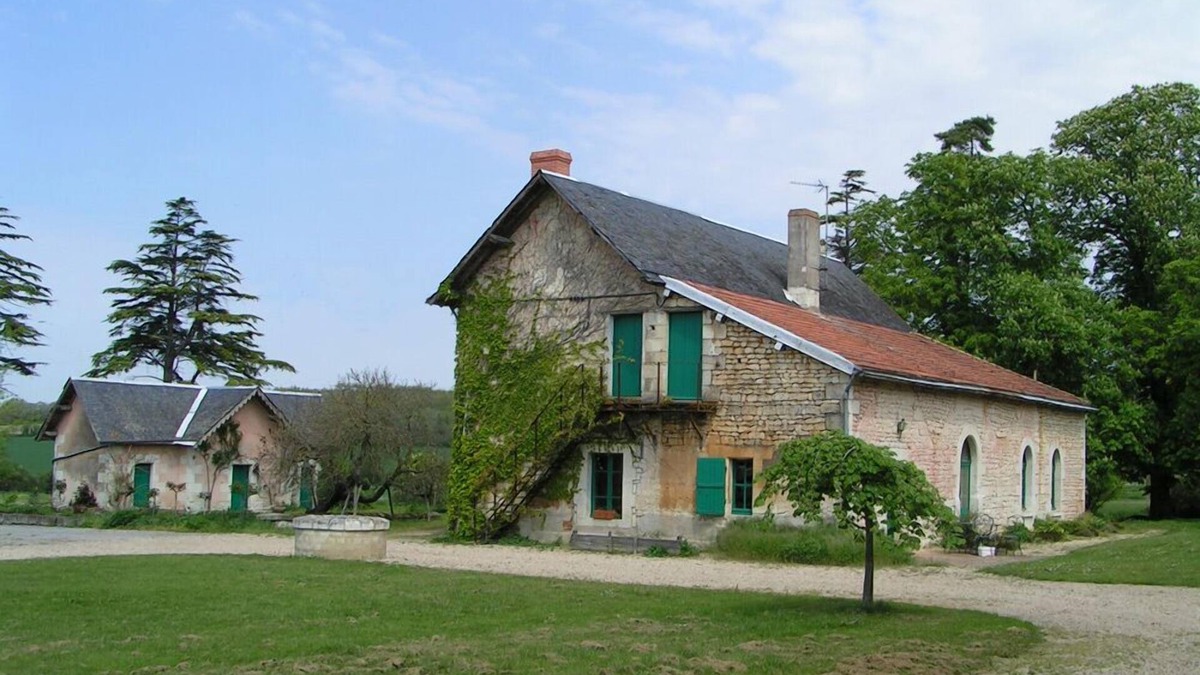 Ternay House | Charming all comfort Gite in the park of the Loire Valley château