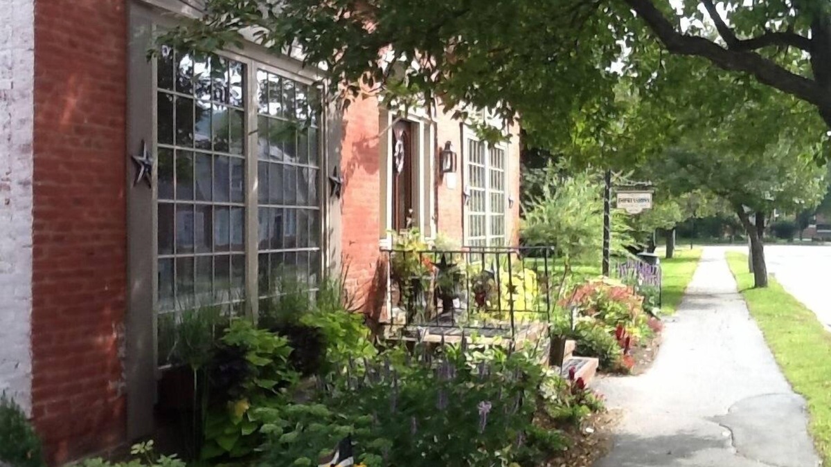 Woodstock Apartment | Charming and Chic Vacation Rental