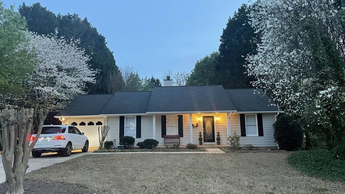 Watkinsville House | Charming and Modern 3BR House in Serene Watkinsville, GA