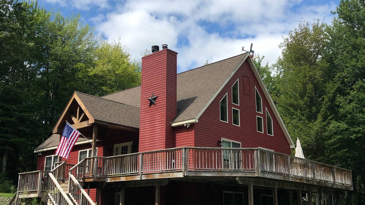 West Kill House | Charming and Private Catskill Chalet