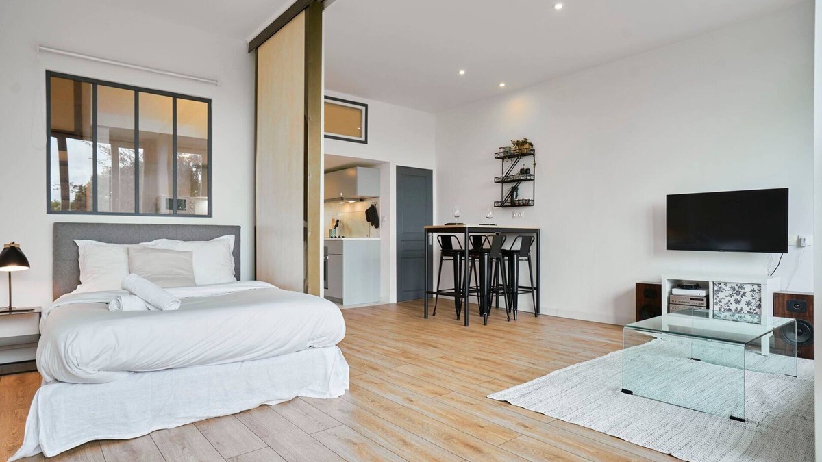 La Madeleine Apartment | Charming and quiet apartment on the main boulevard