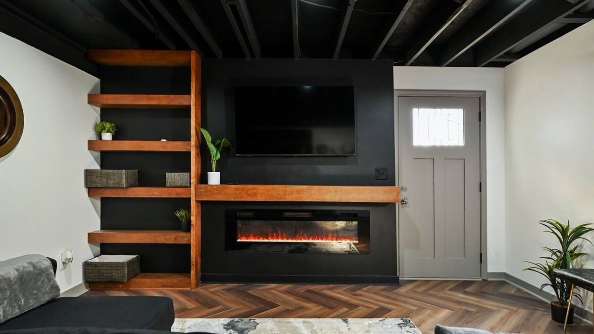 South Kansas City Apartment | Charming and spacious 1-bedroom apartment with WIFI up to 5G in welcoming KCMO