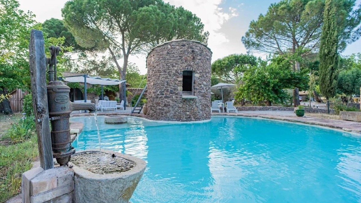 Puget-sur-Argens Apartment | Charming apartment in the peace and quiet of Provence