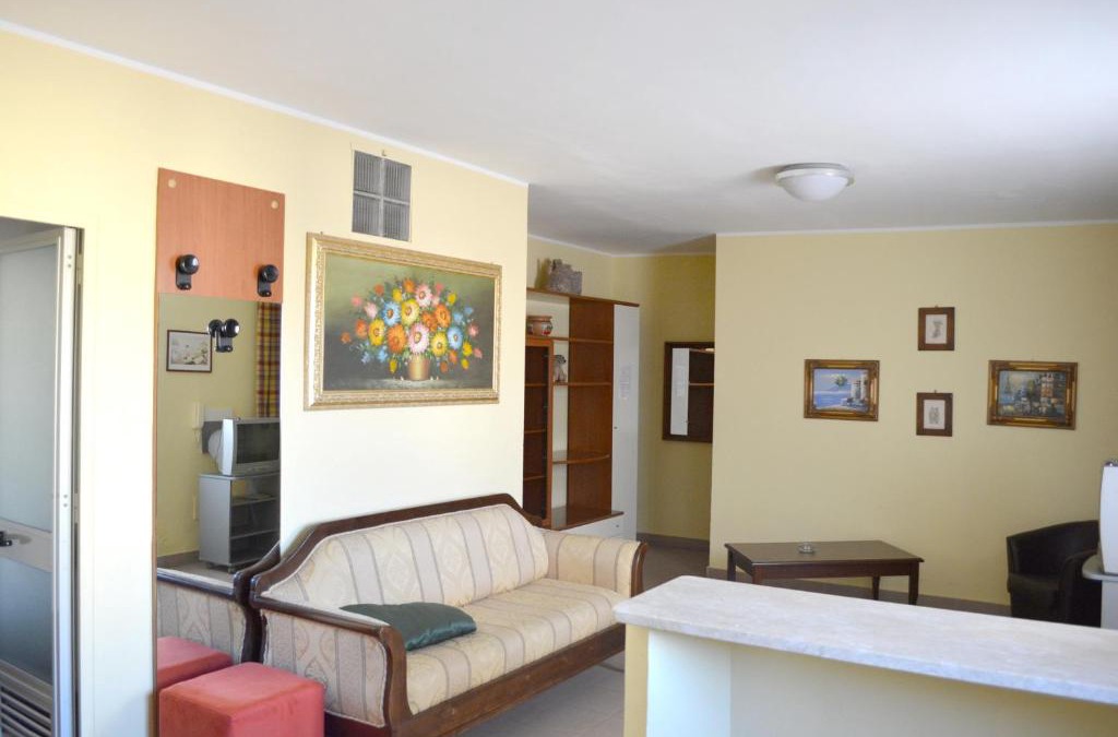 Reggio Calabria Apartment | Charming apartment in Reggio Calabria, 40 sqm, terrace