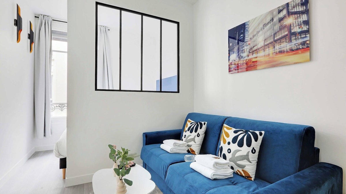 Vignerons Apartment | Charming apartment -1BR/4P- Château de Vincennes