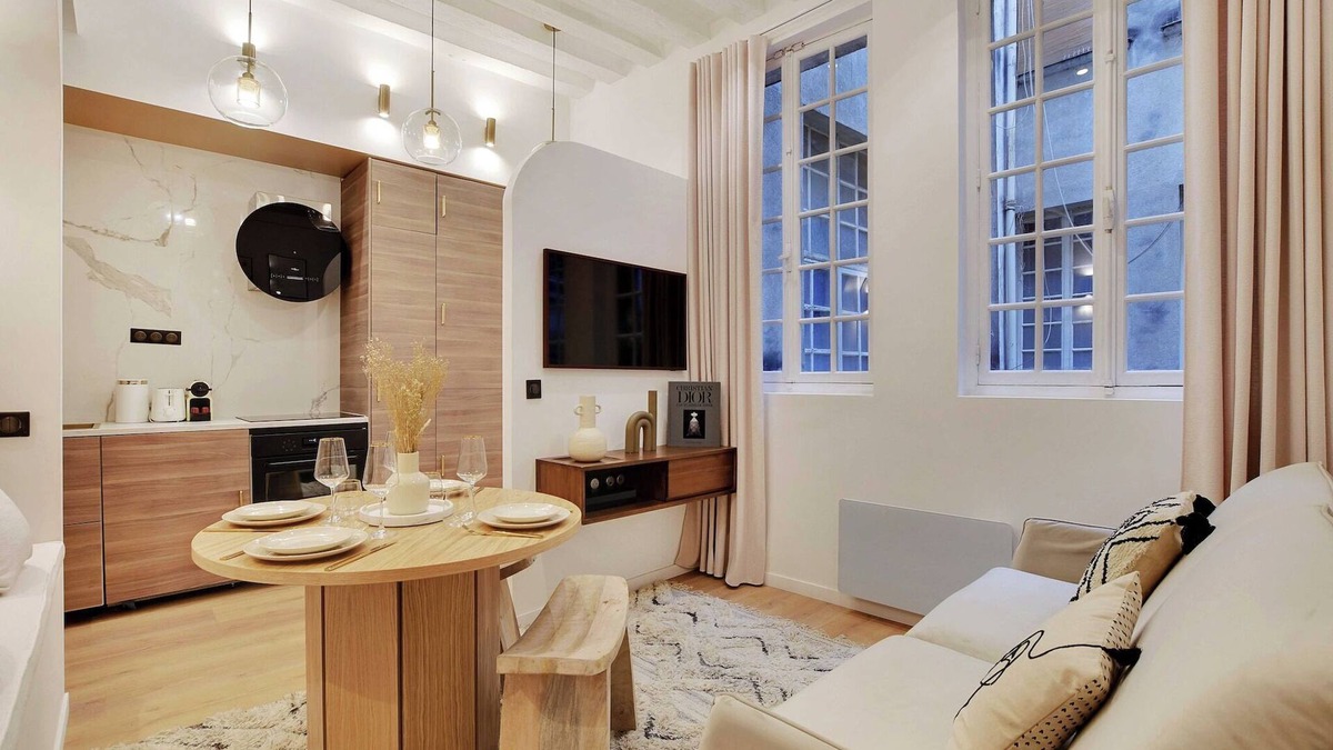 Quartier Sainte-Avoye Apartment | Charming apartment - 1BR/4P - AC - Marais