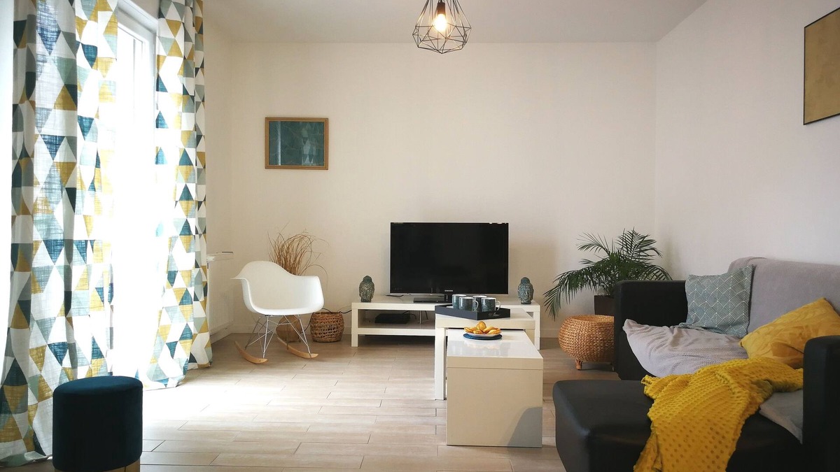 Vannes Apartment | Charming apartment-CENTER TOWN OF VANNES-65 m2