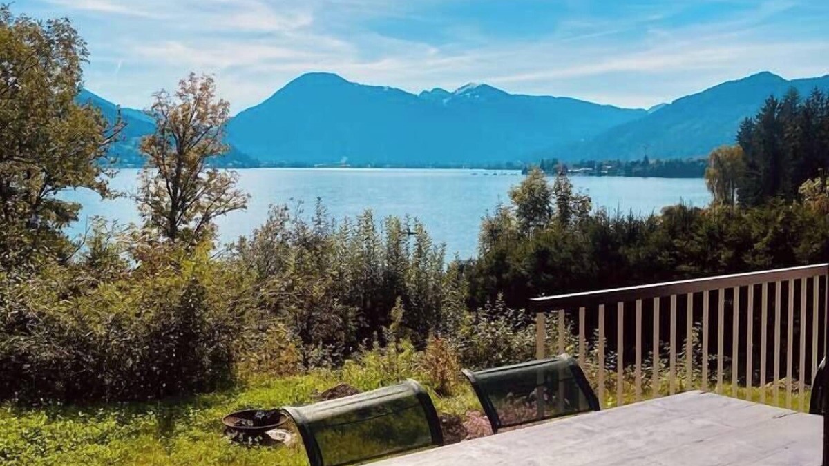 Bad Wiessee Apartment | Charming apartment with charm and lake view