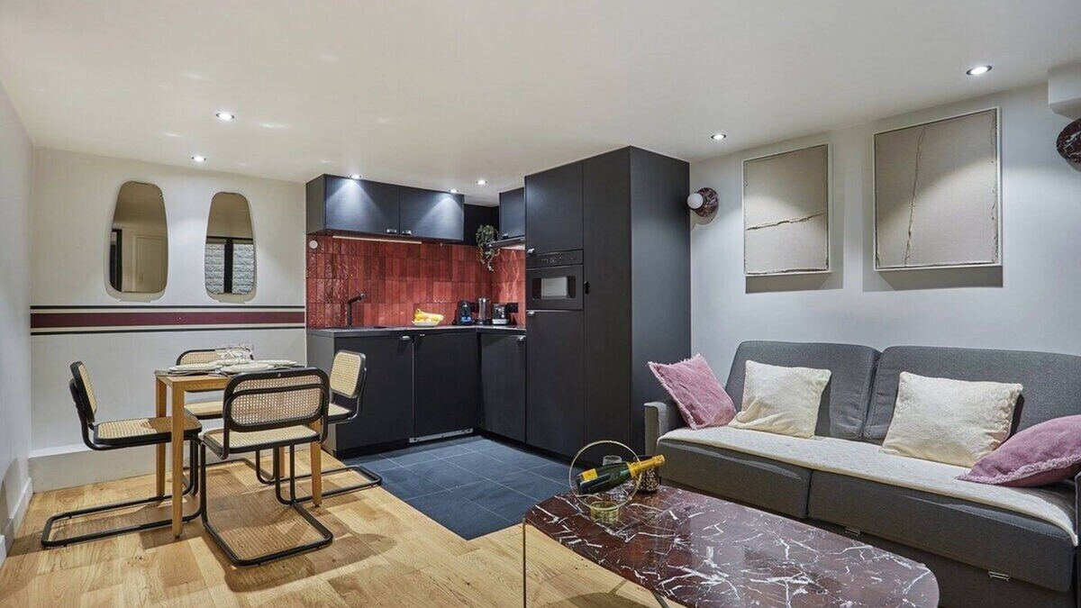 Madeleine Apartment | Charming Apartment Faubourg St Honore Madeleine