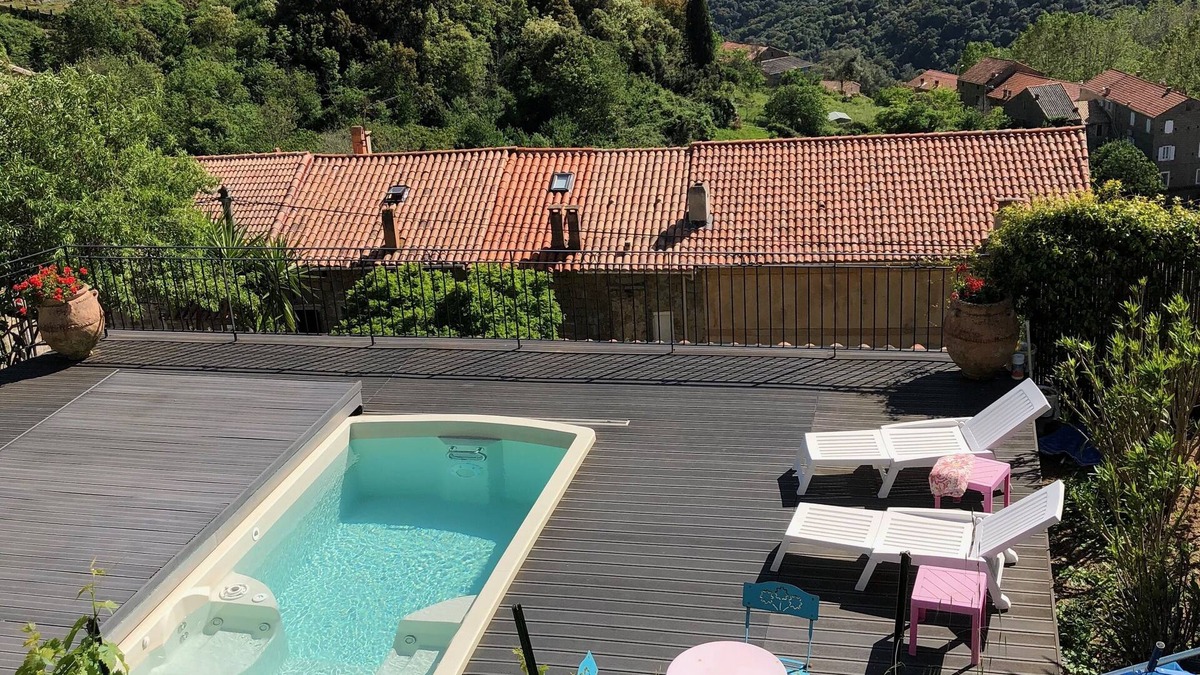 Pila-Canale Apartment | Charming apartment in a Corsican village house