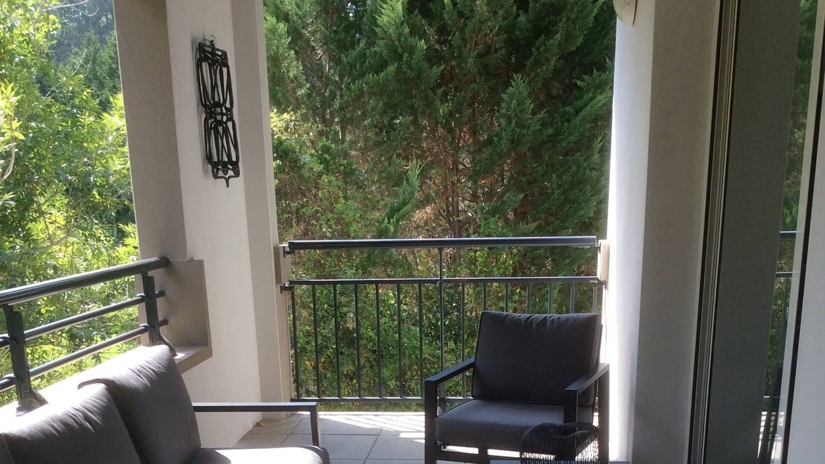 Ustaritz Apartment | Charming apartment in lush greenery, classified 3 stars tourism