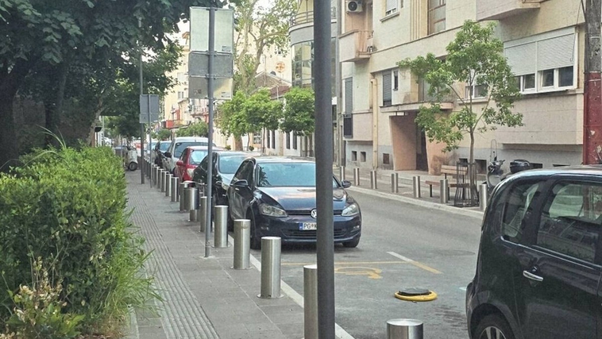 Downtown Apartment | Charming apartment in fantastic Podgorica with AC