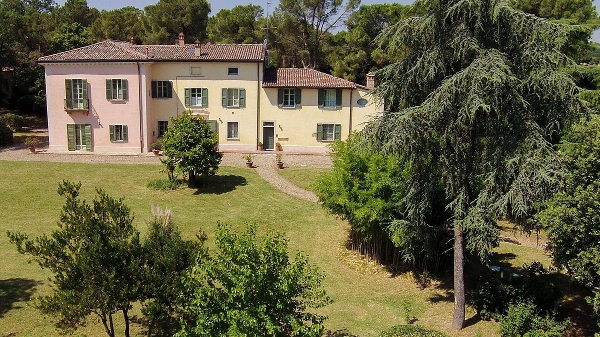 Dozza Apartment | Charming apartment "Natalia" in historical Villa Calanco on the hills of Dozza